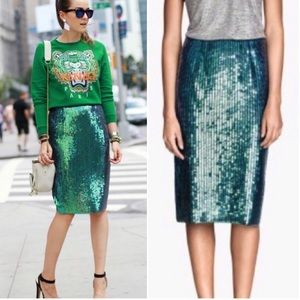 H&M GORGEOUS! Perfect sexy green Sequin Pencil Skirt